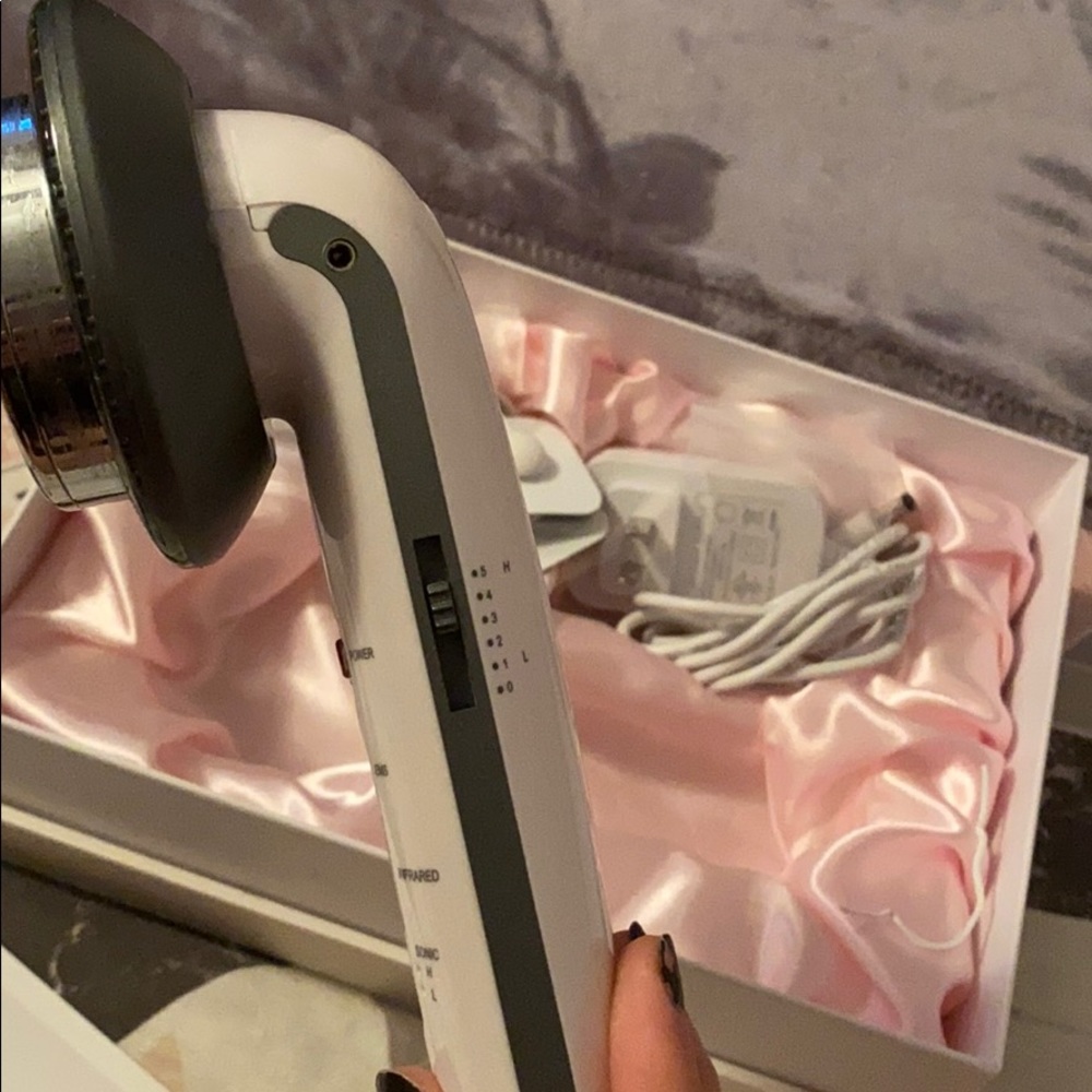 Slimming And Beautifying Machine - image 6